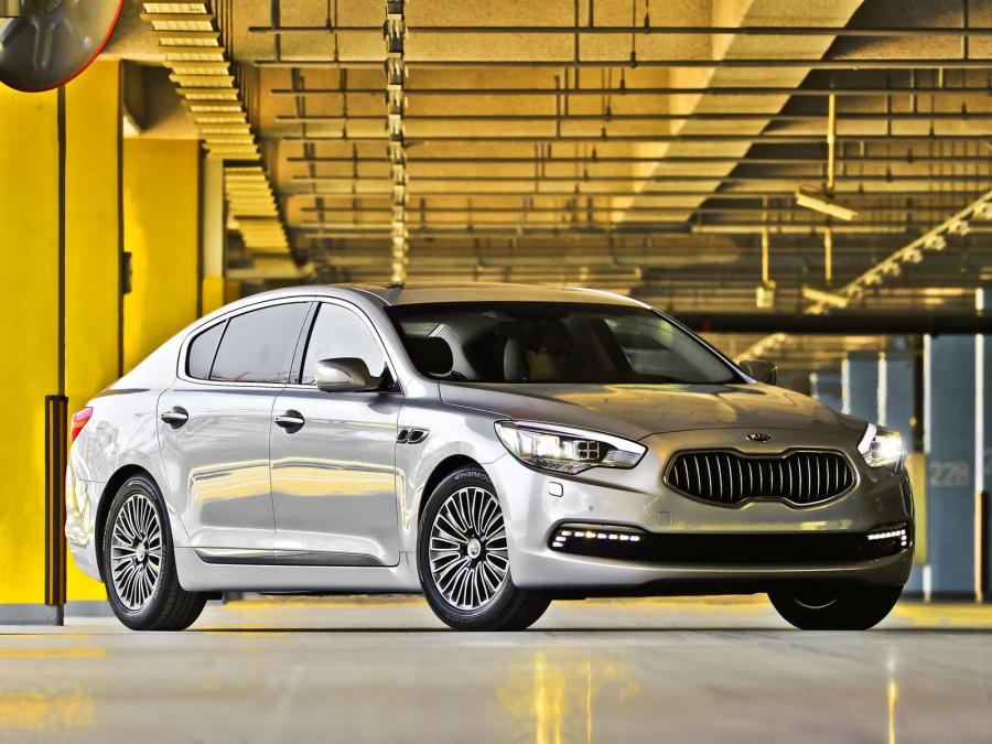  Kia Quoris 2012 года  (фото 59 из 72)